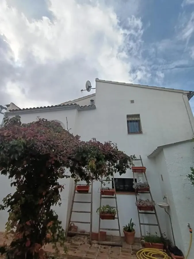 Chalet Rafael Constantina 0*,